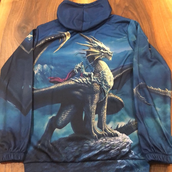 NWOT KIDS Size Large Dragon Hoodie. - Picture 2 of 3
